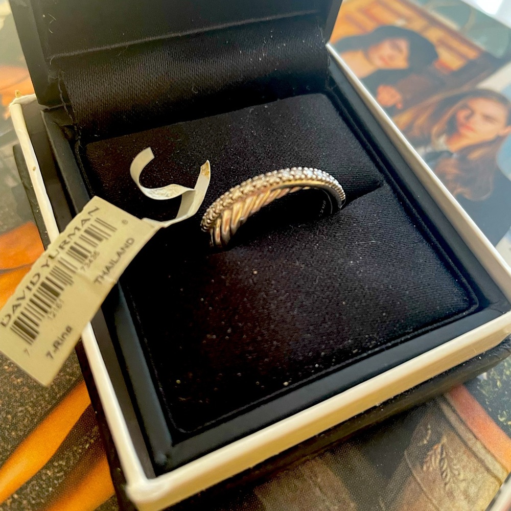David Yurman Crossover Diamond Ring